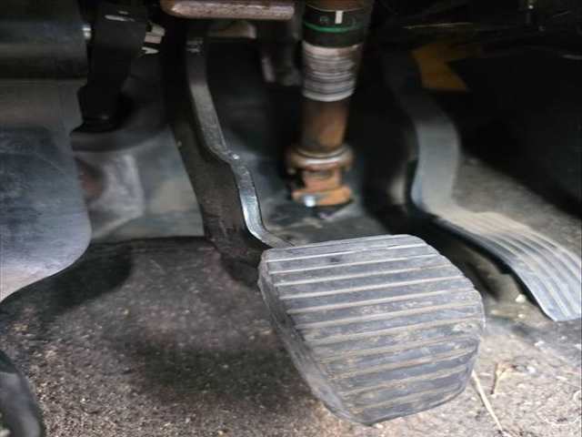 Pedal Freno Peugeot 2008 HMZ