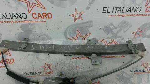 Foto 4ª: Elevalunas Eléctrico Delantero Derecho Nissan Patrol 131CV 96KW (1997)