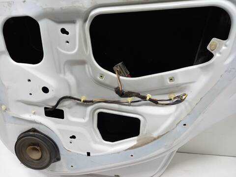 Foto 3ª: Puerta Trasera Derecha Opel Corsa Z13DTR (2012)