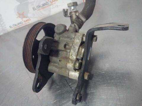 Foto 2ª: Bomba de Direccion Nissan Cabstar 2.5 DIESEL 122CV 90KW (2006)