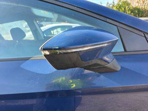 Retrovisor Derecho Seat Leon STYLE 105CV 77KW
