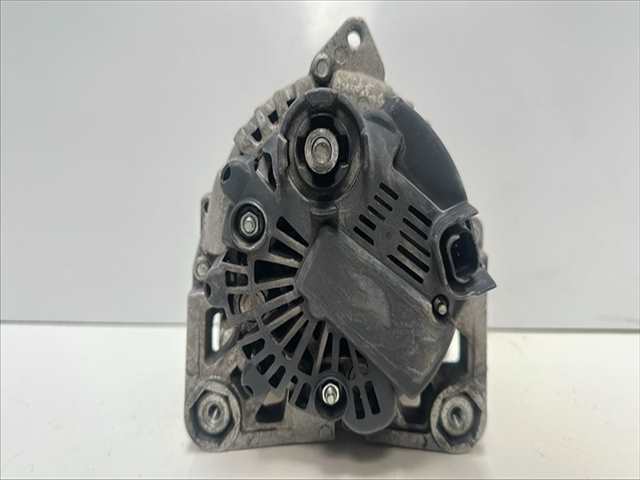 Foto 3ª: Alternador Renault Megane 1.5 DCI [D/ K9KF7] (2005)
