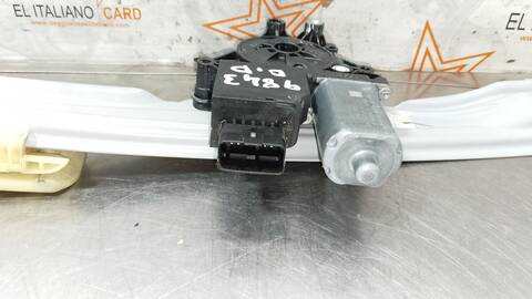 Foto 4ª: Elevalunas Eléctrico Delantero Derecho Opel Crossland INNOVATION 131CV 96KW [HN05] (2019)