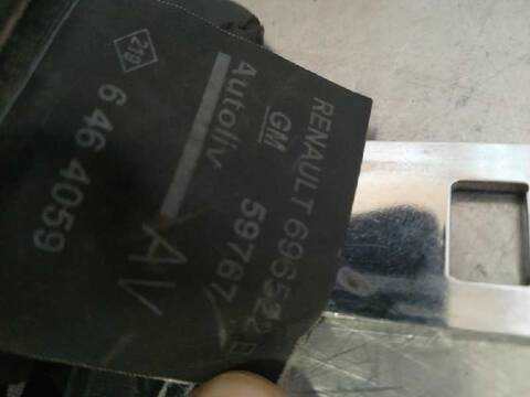 Foto 4ª: Cinturón Delantero Derecho Renault Trafic 69CV 51KW