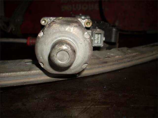 Foto 3ª: Elevalunas Eléctrico Delantero Izquierdo Peugeot 206 1.9 D [WJY (DW8B)]