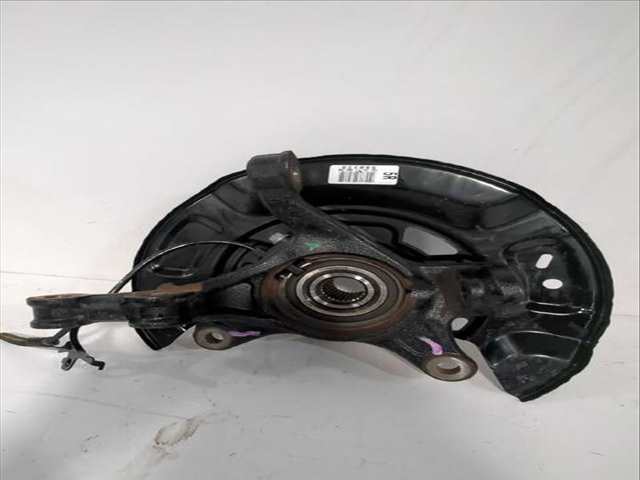 Foto 3ª: Mangueta Delantera Derecha Toyota Yaris ACTIVE 112CV [2NRFKE] (2017)