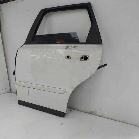 Foto 2ª: Puerta Trasera Izquierda Volvo V50 D2 (2003)