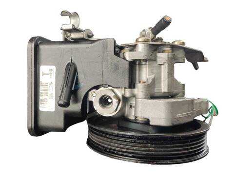 Bomba de Direccion Bmw Serie 3 320 2.0 D E46)
