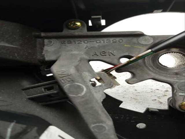 Foto 3ª: Volante Subaru Legacy 2.5 CAT 165CV 121KW (2004)