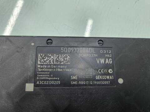 Foto 3ª: Centralita Motor ECU Volkswagen Golf SPORT R-LINE 150CV 110KW [DPCA] (2020)