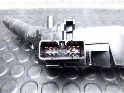 Foto 2ª: Mando Luces Hyundai i20 G4LA (2009)