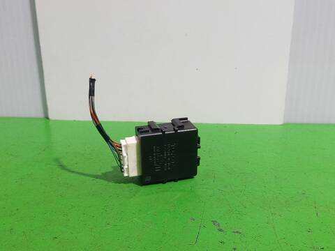 Foto 3ª: Centralita Motor ECU Toyota Auris HYBRID FEEL EDITION 136CV (2013)