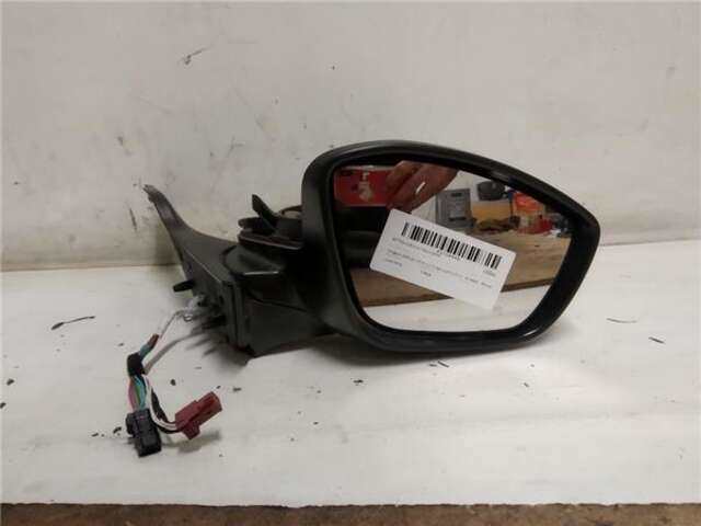 Retrovisor Derecho Peugeot 2008 1.2 SIGNATURE [1.2 LTR. - 81 KW 12V E-THP - PURETECH]