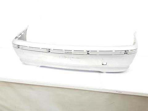 Foto 3ª: Paragolpes Trasero Bmw Serie 5 518 2.0 16V D 136CV 170CV (1995)