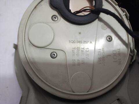 Foto 3ª: Piloto Trasero Izquierdo Volkswagen Eos 2.0 150CV (2006)