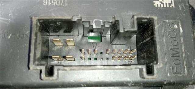 Foto 3ª: Cerradura Puerta Trasera Derecha Ford C Max 2.0 TDCI (CB7)(2010 _) [T7DA]