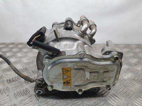 Foto 3ª: Alternador Bmw i8 I8 PURE IMPULSE 231CV 170KW [B38K15A] (2015)