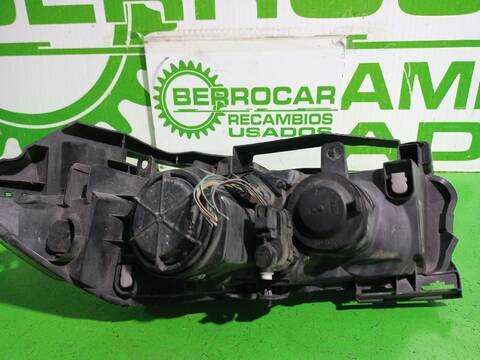 Foto 3ª: Faro Derecho Renault Megane CONFORT AUTHENTIQUE 112CV [K4M] (2003)