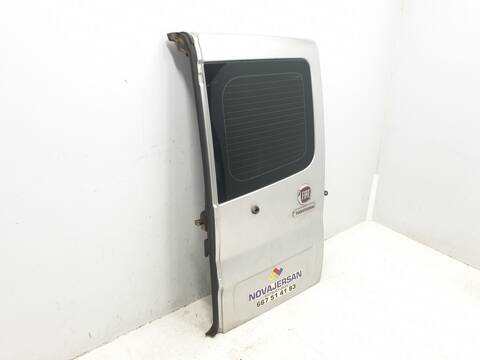 Foto 3ª: Puerta Trasera Derecha Fiat Talento L2H1 12T SX N1)