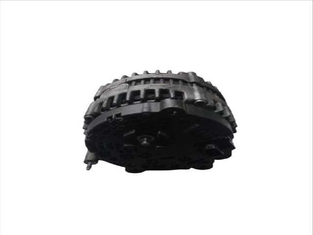 Foto 2ª: Alternador Volkswagen Passat 2.0 TDI 16V (2005)