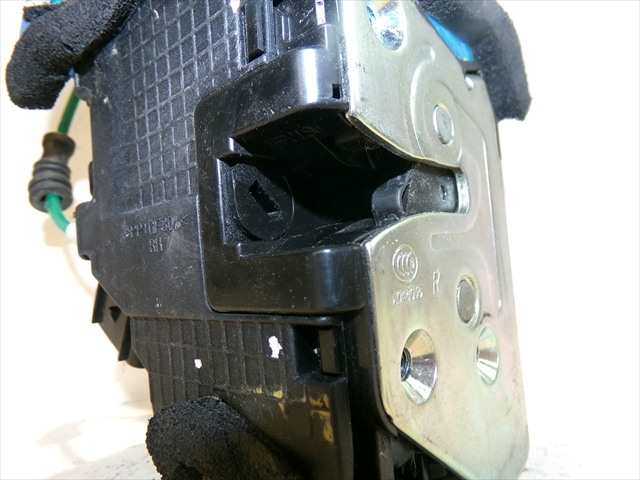 Foto 2ª: Cerradura Puerta Delantera Derecha Hyundai i30 1.4 CRDI 2013-2017 [D4FC] (2013)