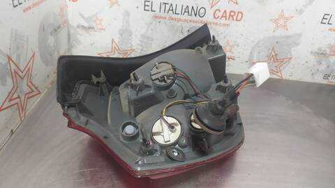 Foto 3ª: Piloto Trasero Derecho Kia Ceed CONCEPT 115CV 85KW [D4FB] (2010)