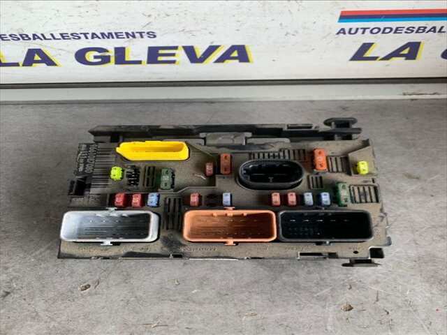 Caja Reles Fusibles Peugeot 307 1.6 HDI110CV