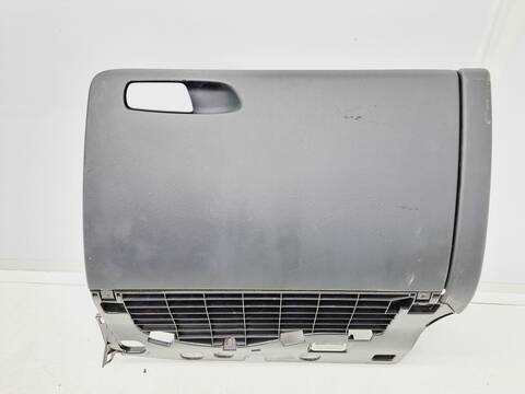 Guantera Audi A4 2.0 16V TDI CLEAN DIESEL 150CV 110KW