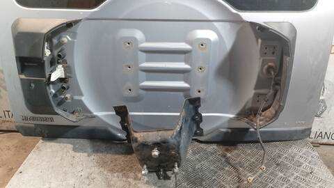 Foto 3ª: Portón Mitsubishi Montero 3.2 DI-D KAITEKI 5-PTAS.) 170CV 125KW [4M41] (2007)