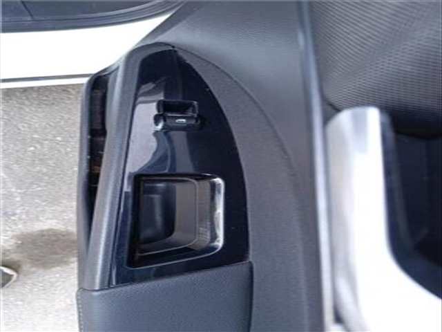 Botonera Elevalunas Ford Mondeo 1.5 ECOBOOST HATCHBACK 160CV 118KW