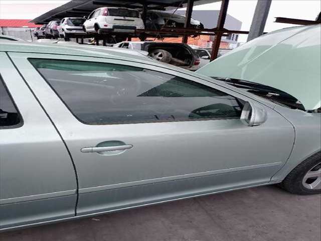 Puerta Delantera Derecha Skoda Octavia 1.6 TDI