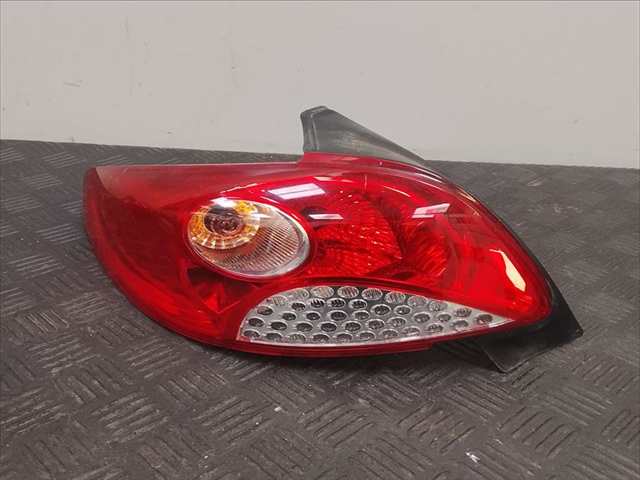 Piloto Trasero Izquierdo Peugeot 206 + 1.1 G