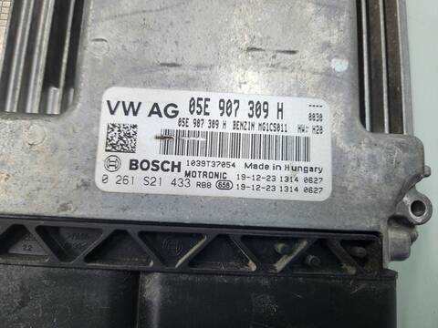 Foto 3ª: Centralita Motor ECU Volkswagen Golf SPORT R-LINE 150CV 110KW [DPCA] (2020)