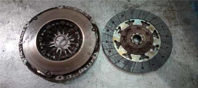 Foto 3ª: kit Embrague Toyota Auris 2.0 ADVANCE [2.0 LTR. - 93 KW D-4D CAT] [1ADFTV]