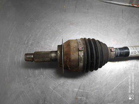 Foto 3ª: Transmision Delantera Derecha Fiat Sedici 1.9 JTD 8V 120 EMOTION 120CV 88KW [D19AA] (2007)