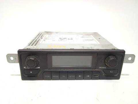 Foto 3ª: Sistema Audio Radio CD Mercedes Sprinter 2.1 CDI CAT 143CV 105KW FURGON [651958] (2019)