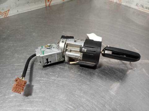 Foto 2ª: Motor de Arranque Citroen Berlingo SX MULTISPACE 75CV 55KW [9H06] (2015)