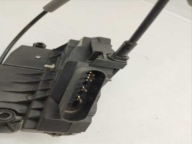 Foto 4ª: Cerradura Puerta Delantera Derecha Ford Focus EDITION 125CV 92KW [M1DA] (2014)