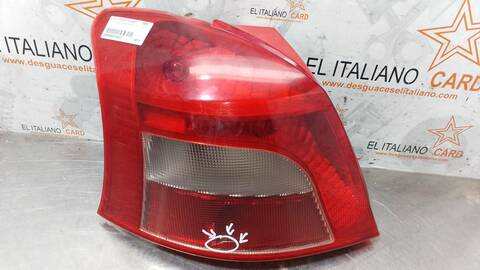 Piloto Trasero Izquierdo Toyota Yaris SOL 90CV 66KW