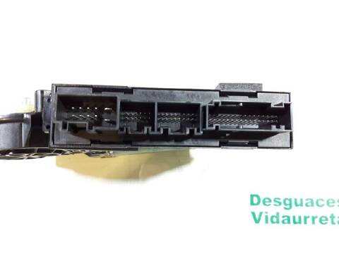 Foto 3ª: Elevalunas Eléctrico Delantero Izquierdo Volkswagen Phaeton TDI V6 4MOTION 5 ASIENTOS) 233CV 171KW [CAR] (2009)