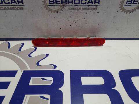 Piloto Trasero Central Peugeot Expert 1.6 BLUE-HDI FAP 116CV