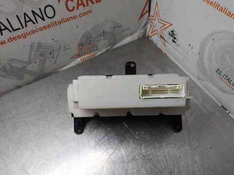 Foto 4ª: Mando Climatizador Nissan Qashqai ACENTA 150CV 110KW [M9R832] (2010)