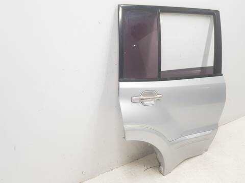 Foto 2ª: Puerta Trasera Derecha Mitsubishi Montero 3.2 DI-D INTENSE KAITEKI 5-PTAS.) (2001)