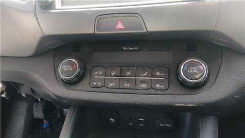 Mando Climatizador Kia Sportage 1.7 CONCEPT 4X2 [1 7 LTR. - 85 KW CRDI CAT] 116CV