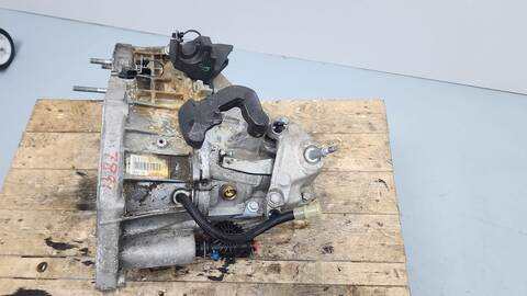 Caja Cambios Dacia Duster ESSENTIAL 4WD 116CV 85KW