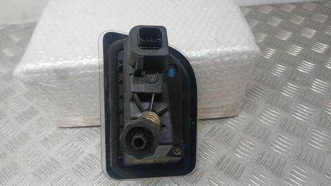 Foto 2ª: Piloto Portón Izquierdo Bmw i20 XDRIVE 50 AUT. 523CV 385KW EDRIVE GEN5 I20 [XE2A01N0] (2023)