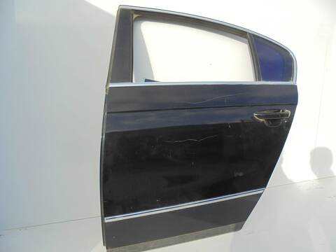 Foto 2ª: Puerta Trasera Izquierda Volkswagen Passat 2.0 16V FSI BERLINA 150CV 110KW [BLR] (2005)