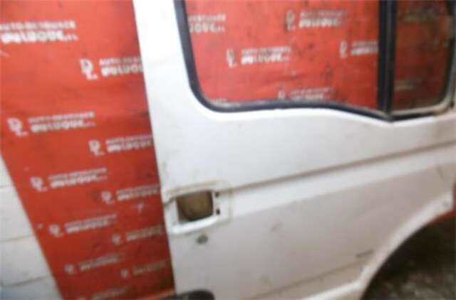 Foto 3ª: Puerta Delantera Derecha Iveco Daily 35C12 V. 35C12 V/P. 35S12 V. 35S12 V/P [F1AE0481GA]