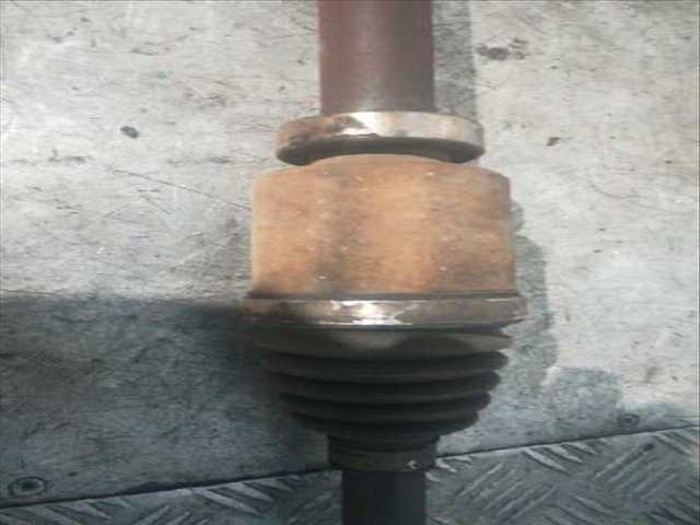 Foto 2ª: Transmision Delantera Derecha Renault Megane EXPRESSION BERLINA 110CV 81KW III BERLINA 5 P [K9KA6] (2013)