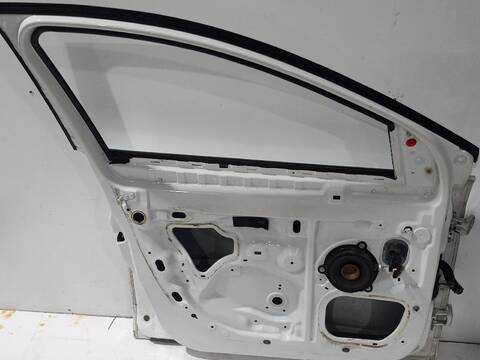 Foto 2ª: Puerta Delantera Izquierda Renault Megane DYNAMIQUE 116CV (2008)